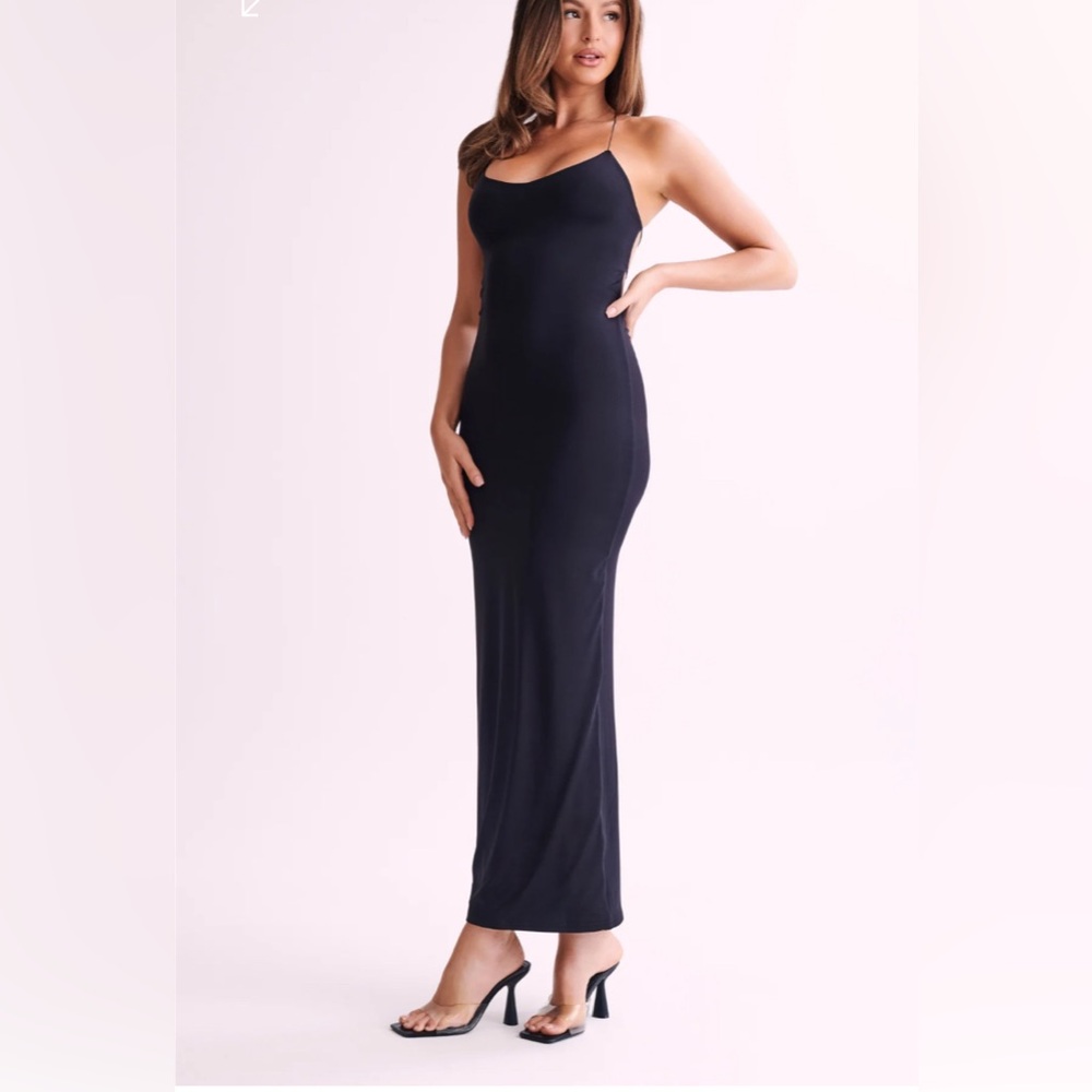 MESHKI - NWT - Size M - Black Backless Maxi Dress - Picture 6 of 8
